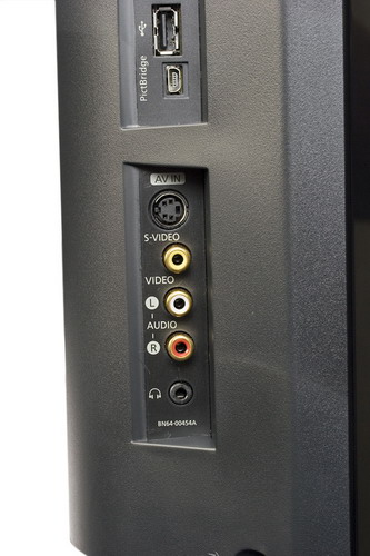 Samsung LE-46F71B:  WISELINK.      USB-.      2