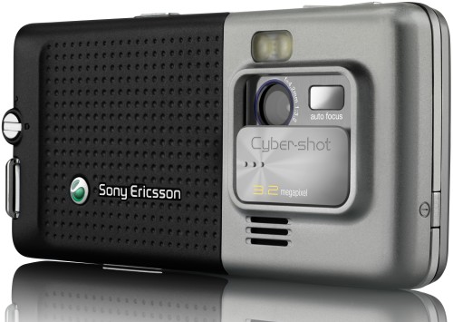 Sony Ericsson C702 1