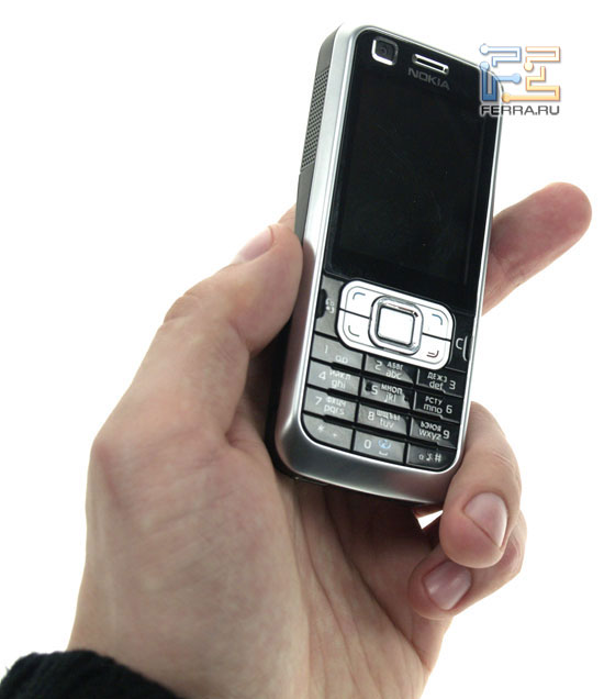 Nokia 6120 classic 4