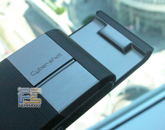 Sony Ericsson C905 —  Cyber-shot   8.1  7