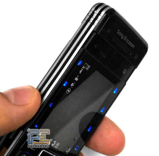 Sony Ericsson C902:  