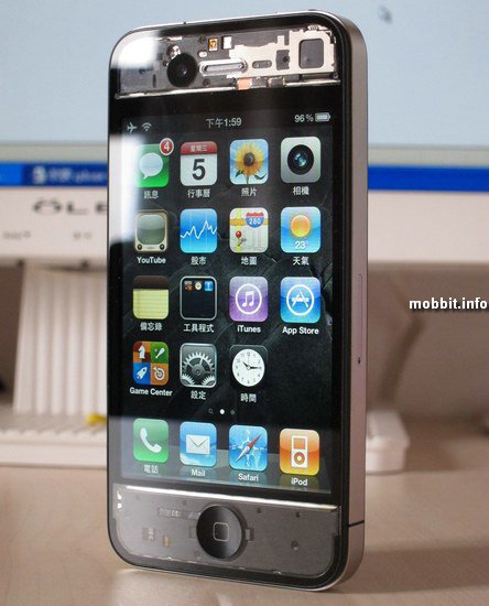    iPhone 4