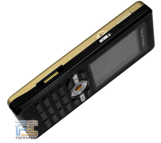  Sony Ericsson R300 4