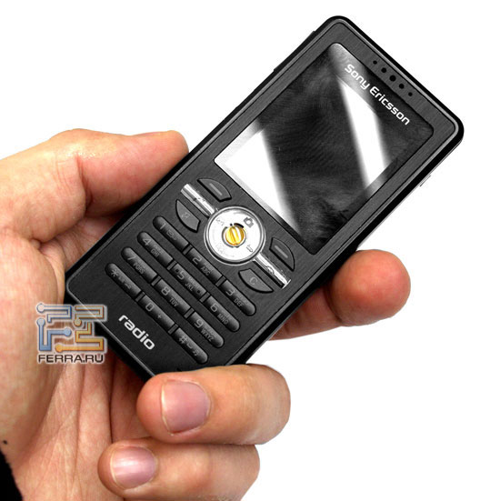  Sony Ericsson R300 5