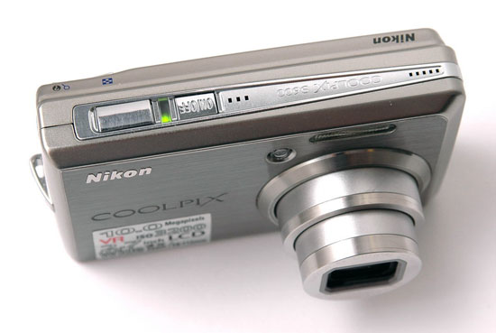  Nikon Coolpix S600 2